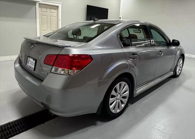 2011 subaru legacy limited