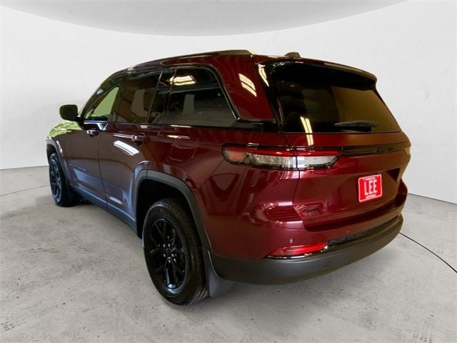 2024 jeep grand cherokee laredo