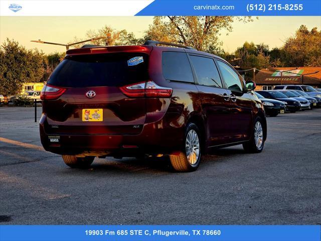 2017 toyota sienna xle