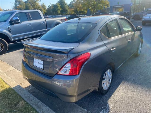 2019 nissan versa 1.6 s+