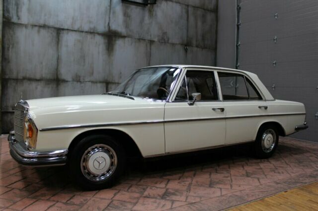 1966 mercedes-benz 200-series 250 se 48506 miles white 2.5l 4 speed manual