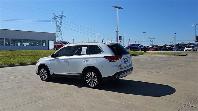 2020 mitsubishi outlander sel
