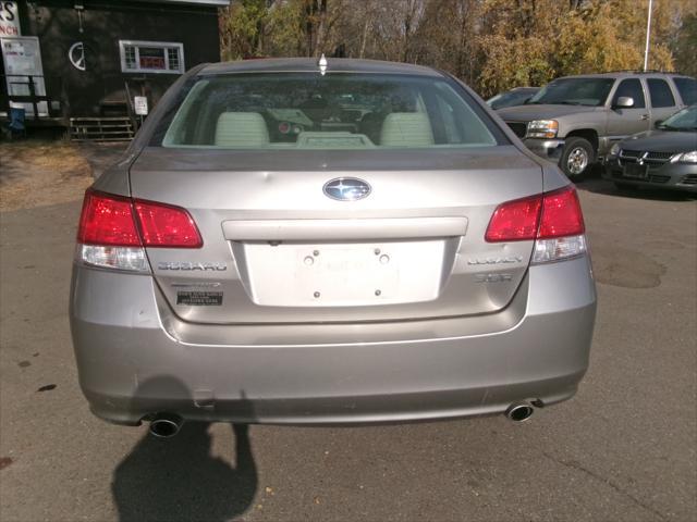 2014 subaru legacy limited