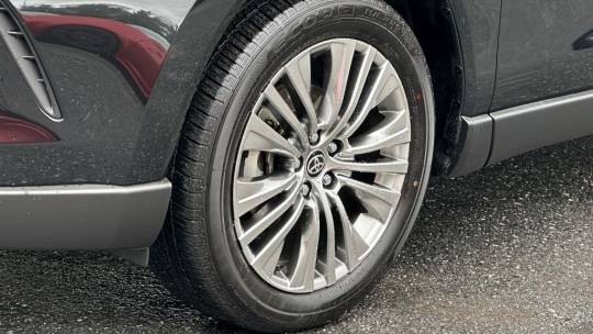 2024 Toyota Venza
