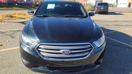 2015 Ford Taurus