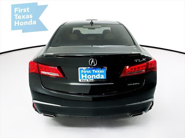 2019 acura tlx base