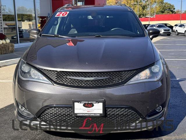 2020 chrysler pacifica touring