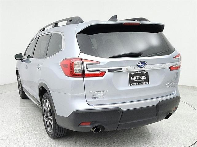 2023 subaru ascent limited 8-passenger