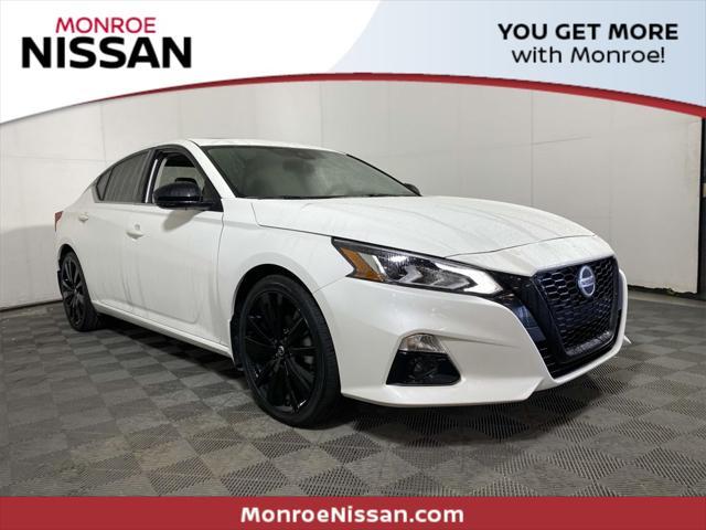 2022 nissan altima sr fwd