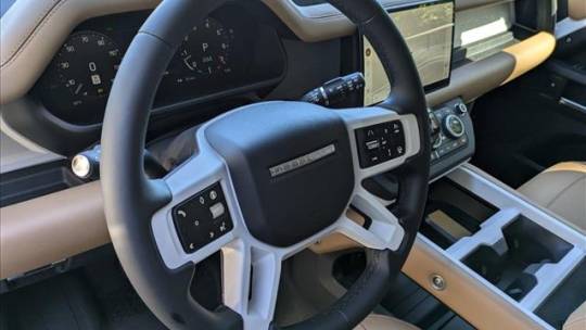2025 Land Rover Defender