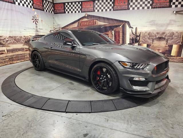 2019 ford shelby gt350 1400-mile