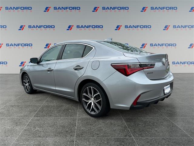 2021 acura ilx premium package
