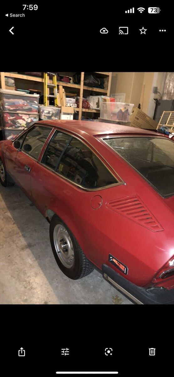 1976 alfa romeo alfetta coupe red