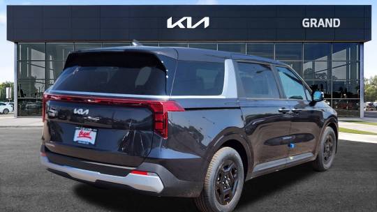 2025 Kia Carnival