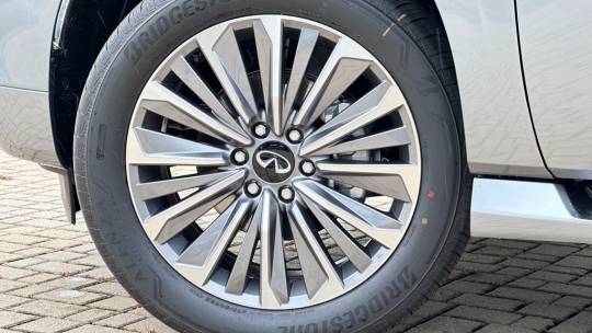 2025 Infiniti QX80