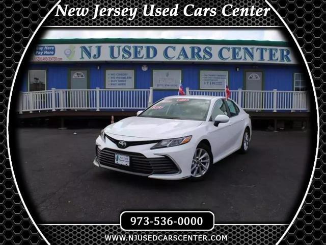 2023 toyota camry le