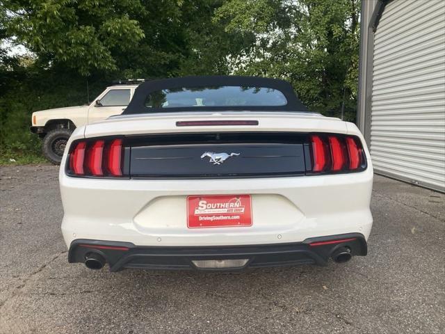 2022 ford mustang ecoboost premium