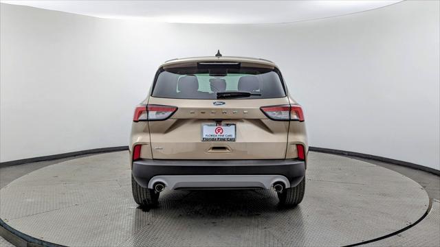 2020 ford escape se