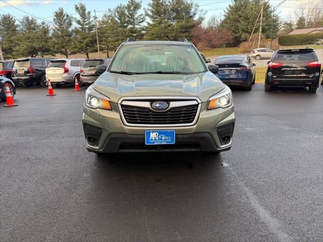 2019 subaru forester base
