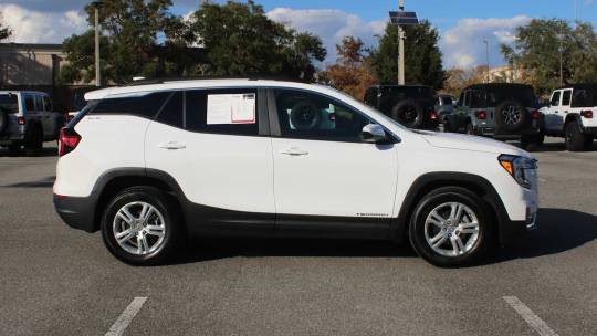 2024 GMC Terrain