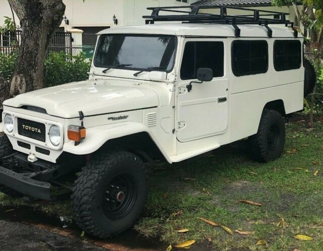 1980 fj45-rhd-hardtop-ac-powersteering-soundsystemusb&bluetooth-roofrack&ladder