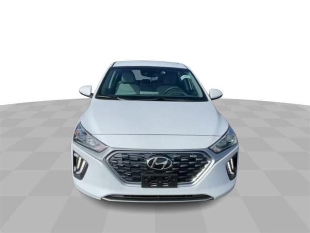 2021 hyundai ioniq plug-in hybrid se