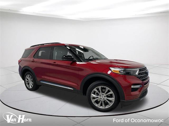 2023 ford explorer xlt
