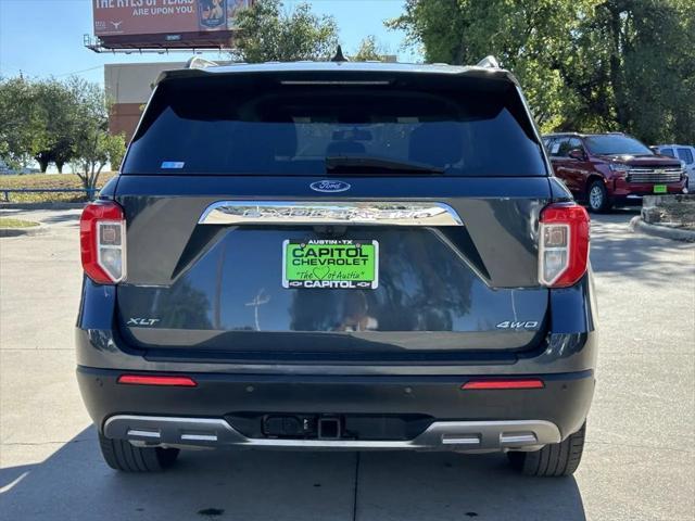 2022 ford explorer xlt