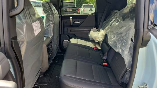 2025 GMC Hummer EV