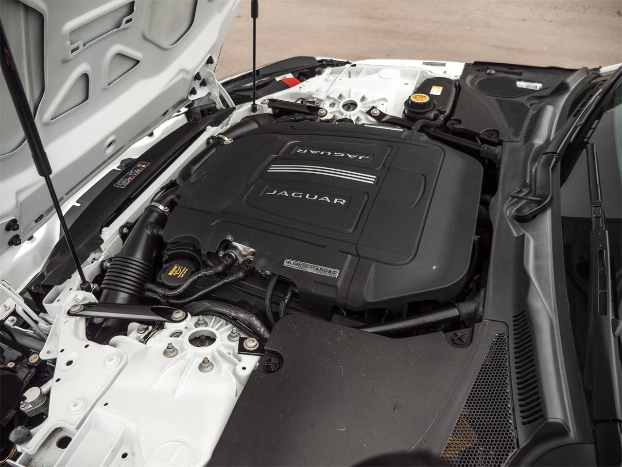 2016 jaguar f-type