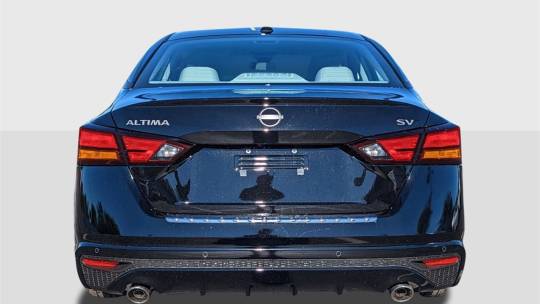 2025 Nissan Altima