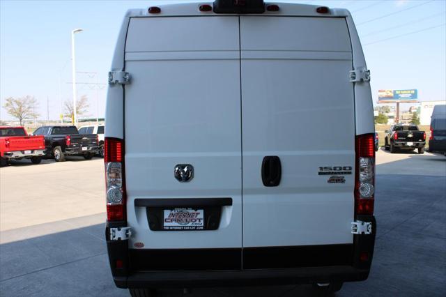 2023 ram promaster 1500 base