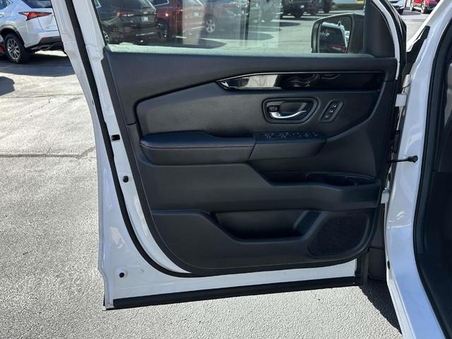 2024 honda pilot trailsport
