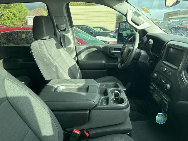 2024 chevrolet silverado 2500 custom