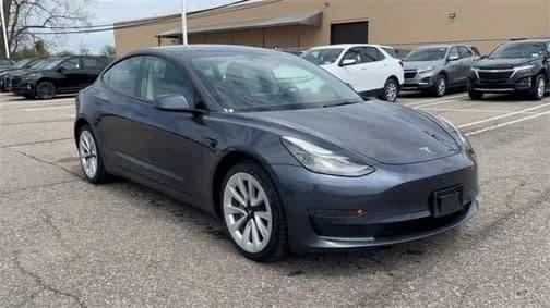 2022 tesla model 3 base in livonia, michigan