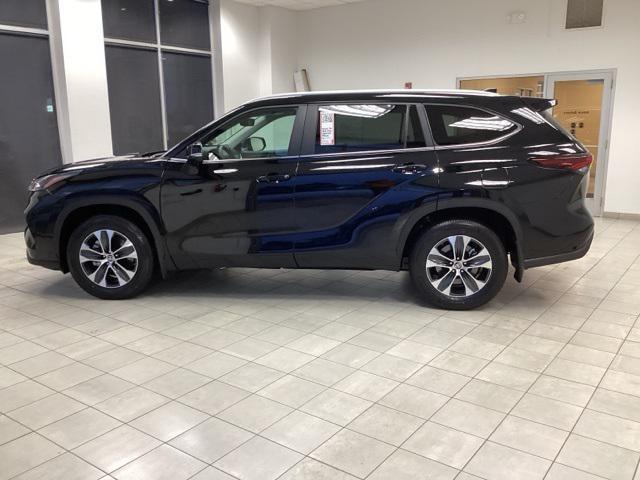 2024 toyota highlander xle
