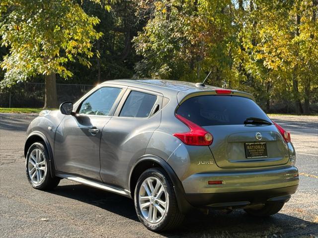 2012 nissan juke sl 4d hatchback awd. gps navi. heated leather seat
