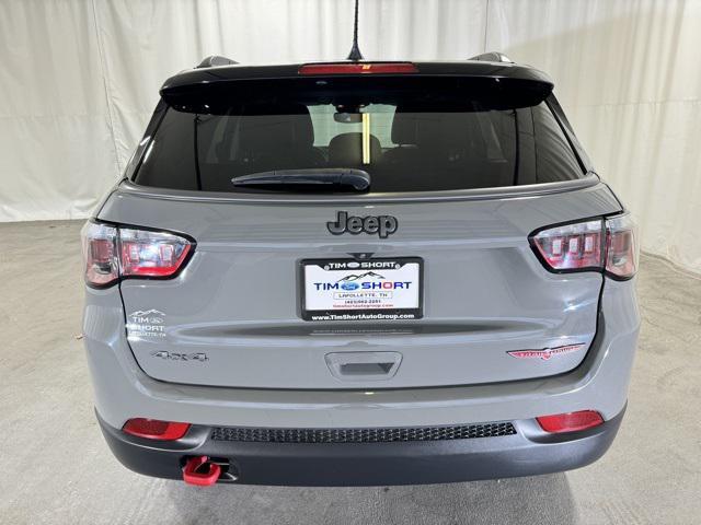 2022 jeep compass trailhawk