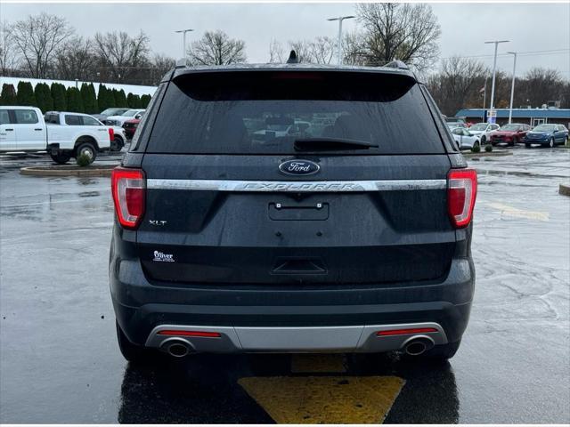 2017 ford explorer xlt