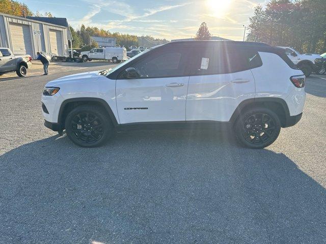 2022 jeep compass altitude