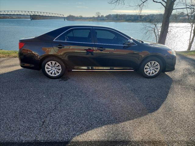 2012 toyota camry l