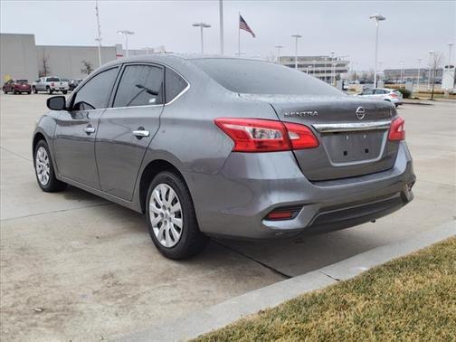 2019 nissan sentra in milwaukee, wisconsin