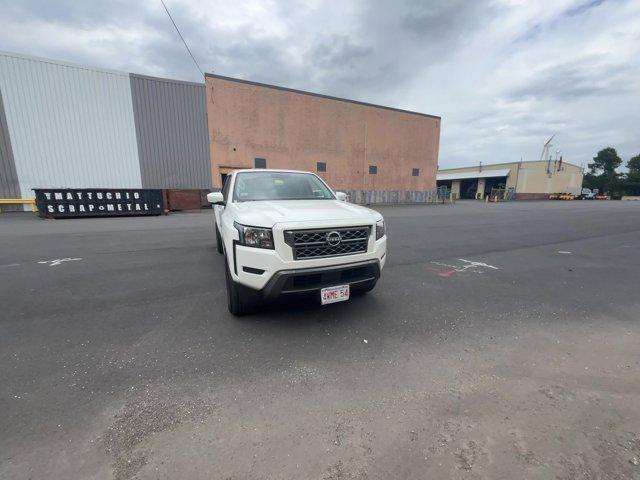 2023 nissan frontier sv