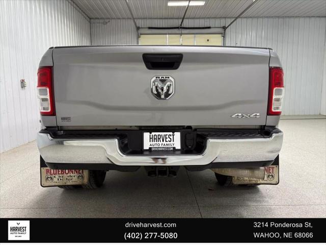 2019 ram 3500 tradesman crew cab 4x4 8' box