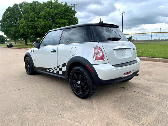 2011 mini cooper base