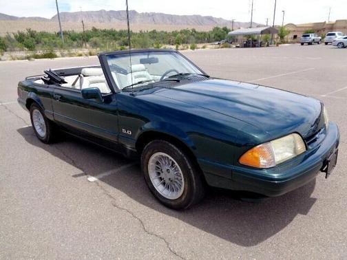 1990 ford mustang in saint louis, missouri