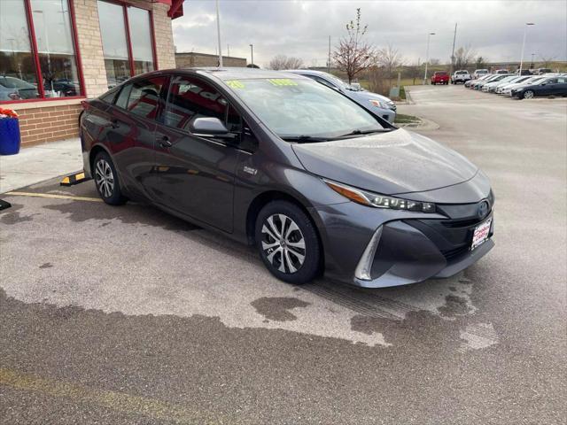 2020 toyota prius prime le