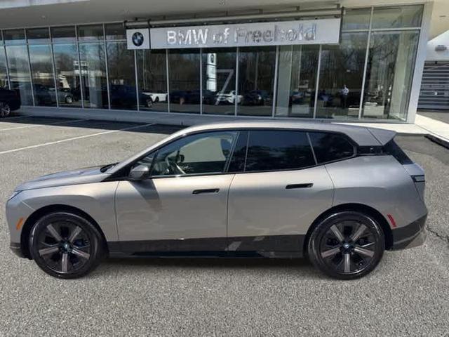 2025 bmw ix xdrive50