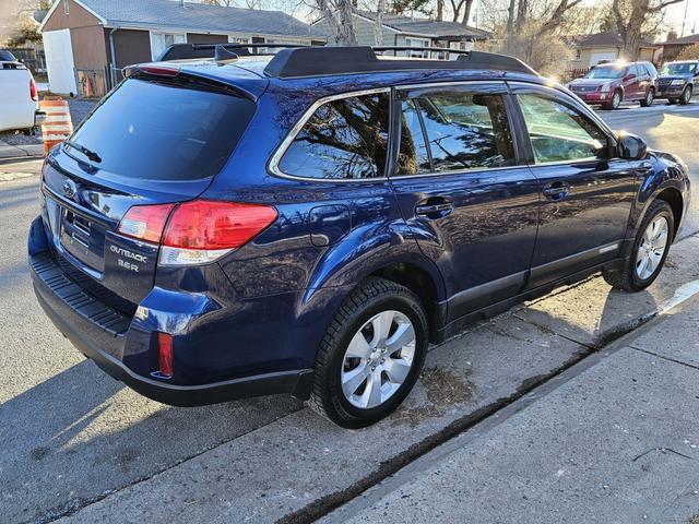 2011 subaru outback 3.6 r limited