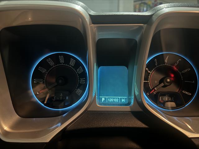 2011 chevrolet camaro 2lt